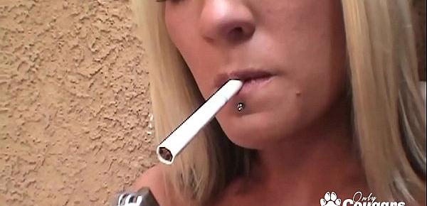  A Cigarrette Makes Starri Knight Very Horny